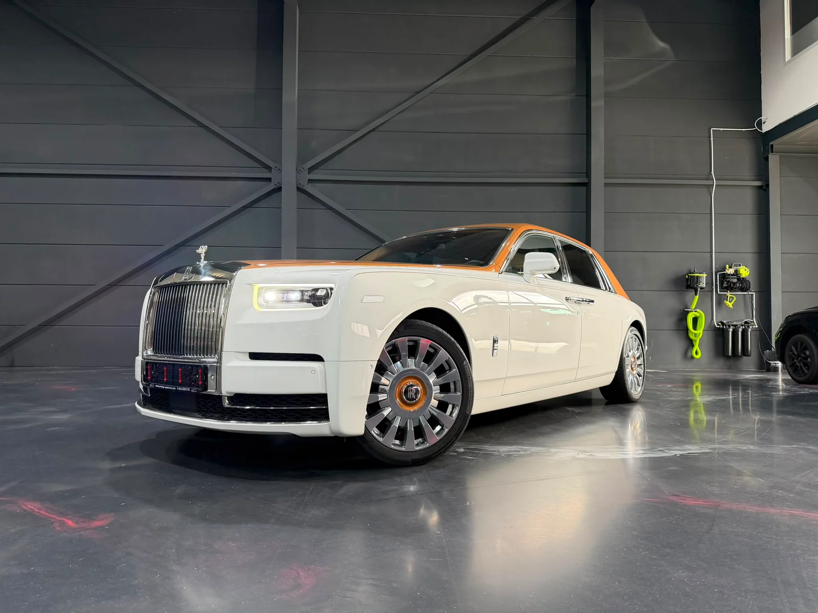 Rolls-Royce Phantom